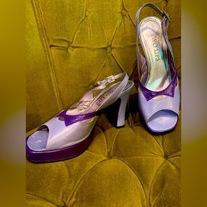 Vintage heels with platform. Size 10.